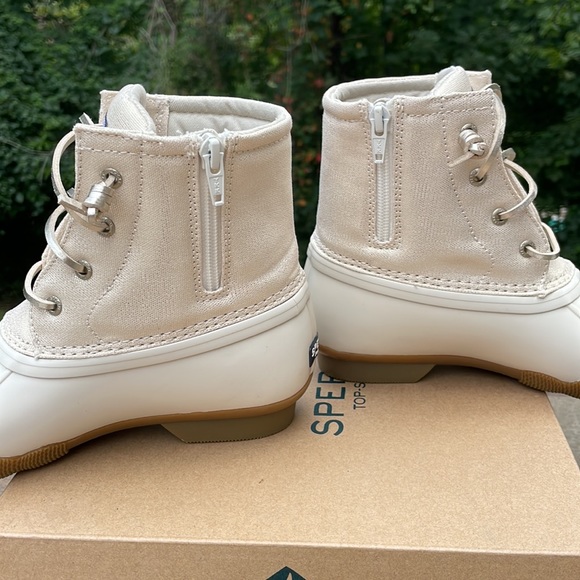 Sperry Topsider Saltwater Boot Ivory w Gold Girls Sz 5 M STK164049 Duck - Picture 5 of 17